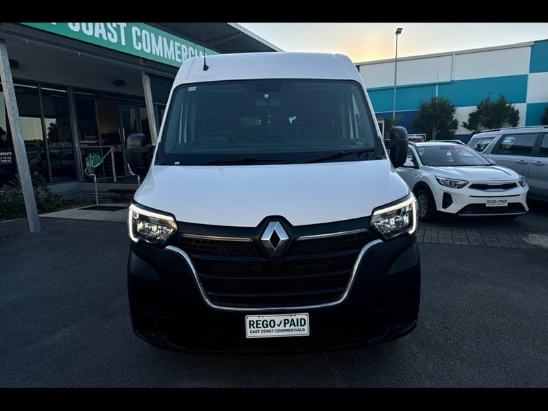 renault master 990976 003