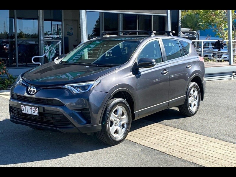 toyota rav4 990999 005