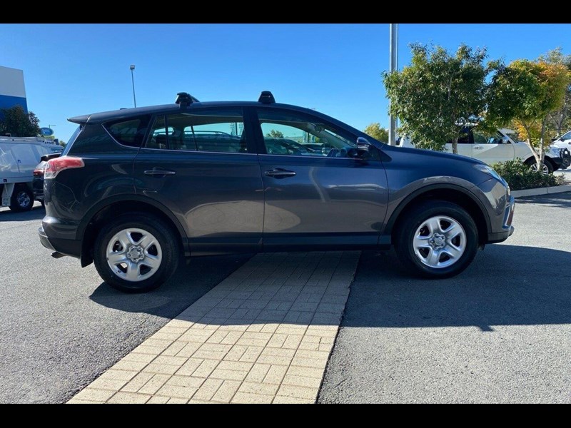 toyota rav4 990999 013