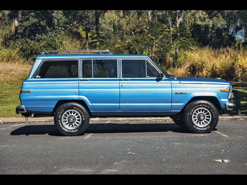 jeep grand wagoneer 991491 001