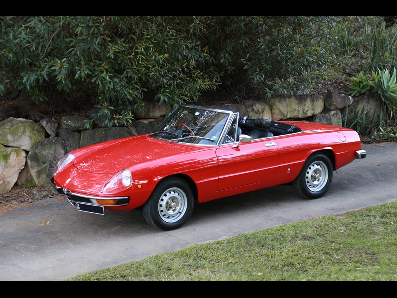 alfa romeo spider 991626 015