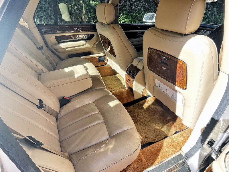 bentley arnage 991852 009