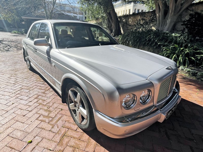 bentley arnage 991852 001