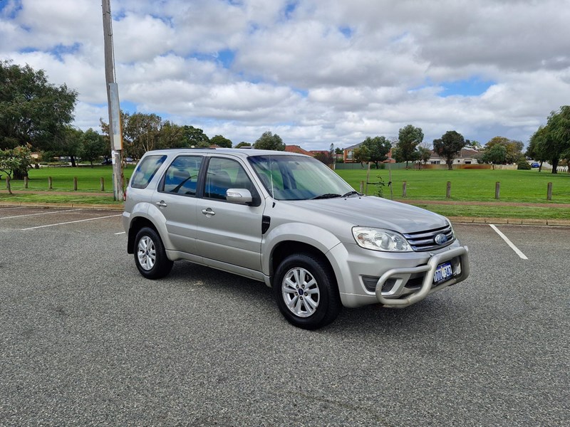 ford escape 991320 001