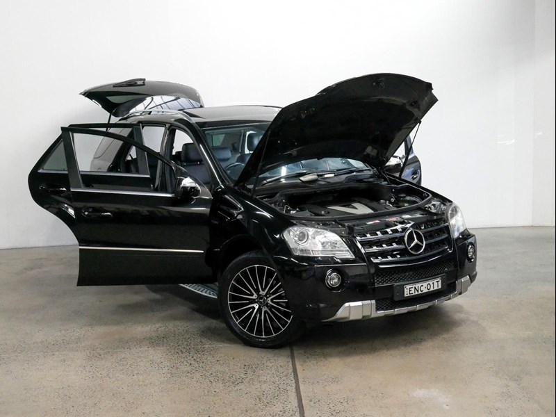 mercedes-benz ml 992056 053