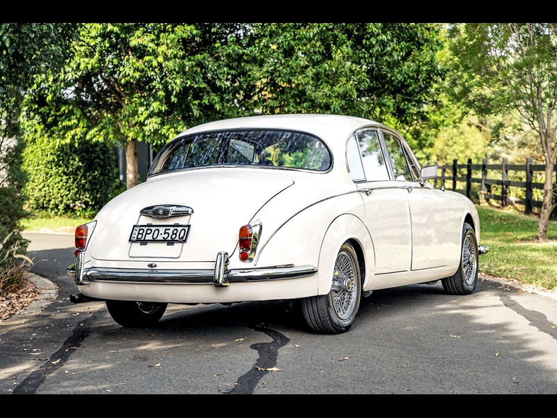 jaguar mk ii 992820 005