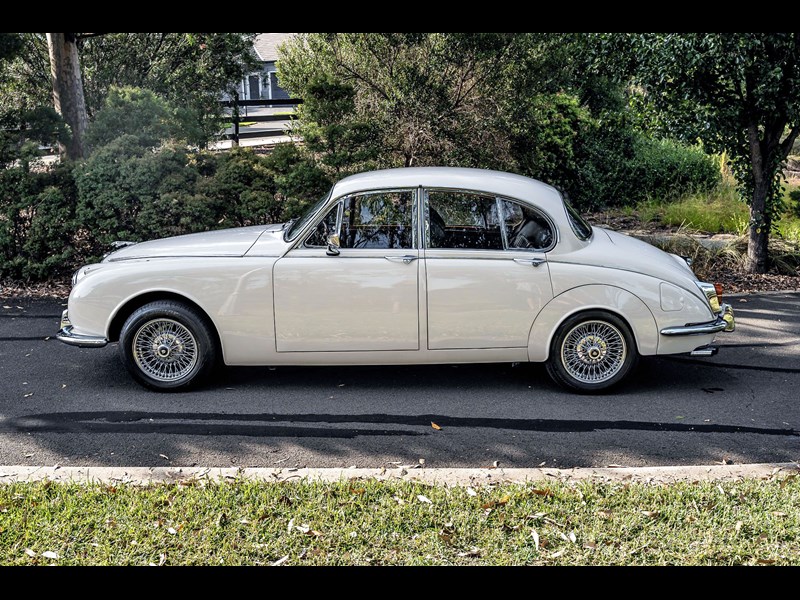 jaguar mk ii 992820 003