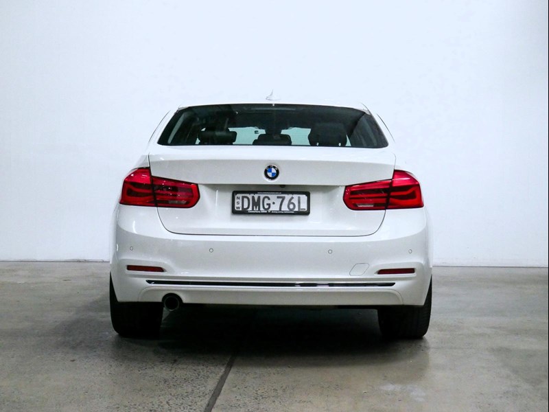 bmw 3 series 992965 019