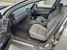 holden commodore 990056 032