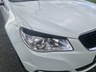 holden commodore 993338 018