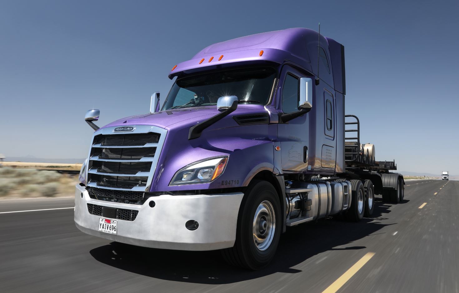 2020 Freightliner Cascadia evolves into technological tour de