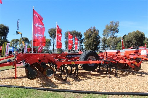 Kuhn Performer Combi Cultivator