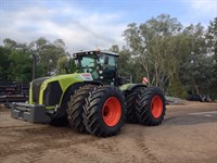 Claas XERION 5000 In Dual Wheel Configuration