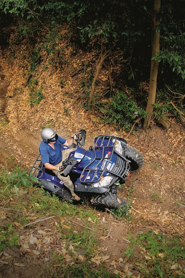 CF-Moto -CF500-ATV-hill