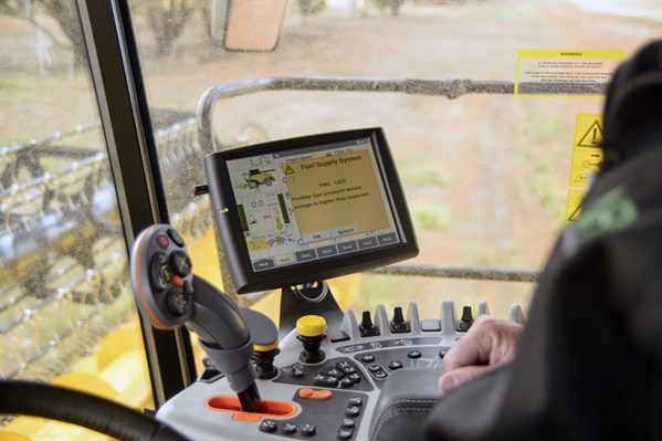 8211New Holland Cr 1090_controls