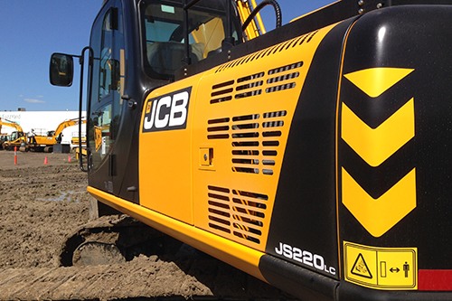 JCB-JS220-LC-excavator -body -3