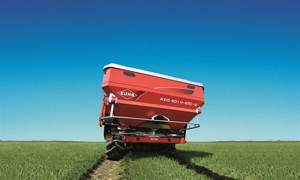 Ludeman Farm Kuhn Axis 50.1 H-EMC-W Spreader