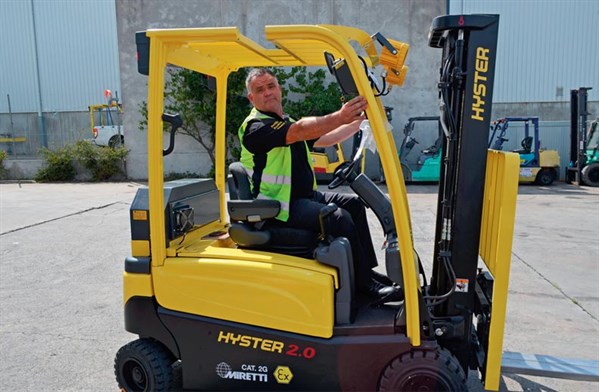 Adaptalift ,-Hyster ,-J25XN,-forklift ,-review ,-cab ,-ATN