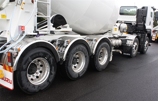 Isuzu ,-twin -steer ,-FY-range ,-10x 4,-8x 4,-6x 4,-review ,-ATN2