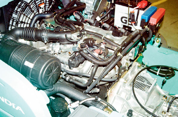 Mitsubishi -Grendia -FG25N,Mitsubishi -FB25CA,-forklift ,-faceoff ,-review ,-ATN2