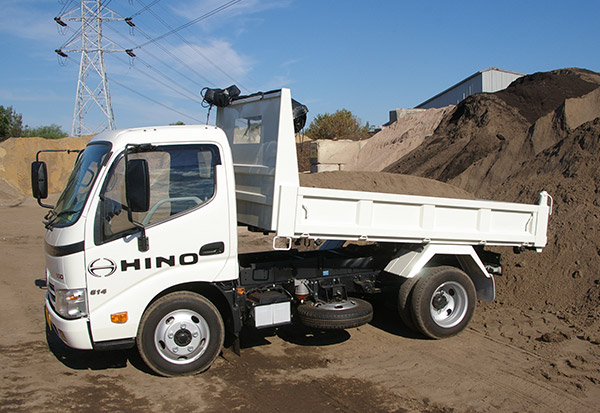 Hino -614-Auto -Dump -4x 2,-truck ,-review ,-ATN4