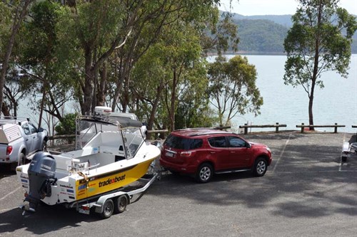 Holden Colorado 7 LTZ towing a boat