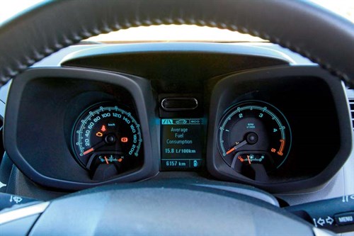 Holden Colorado 7 LTZ dash