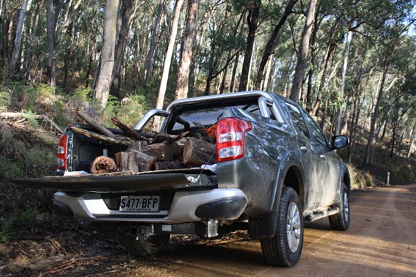 Mitsubishi Triton GLS Double Cab _load Area _5