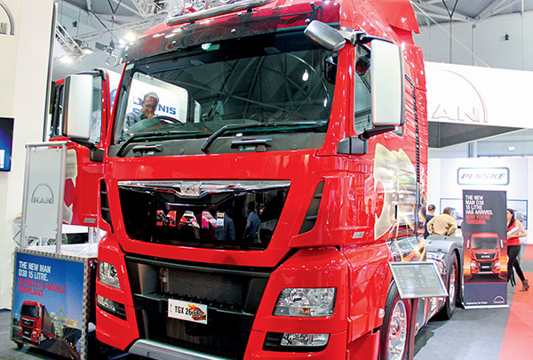 Brisbane -Truck -Show -2015,-Trade Trucks8
