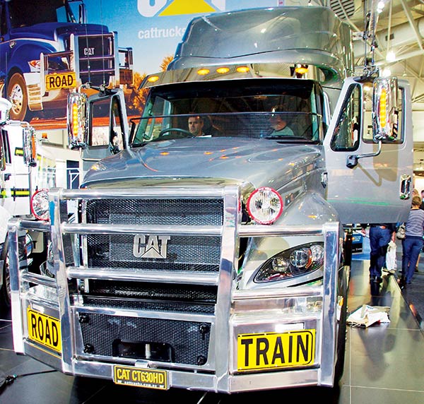 Brisbane -Truck -Show -2015,-Trade Trucks4