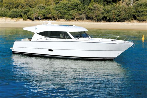 Maritimo S48