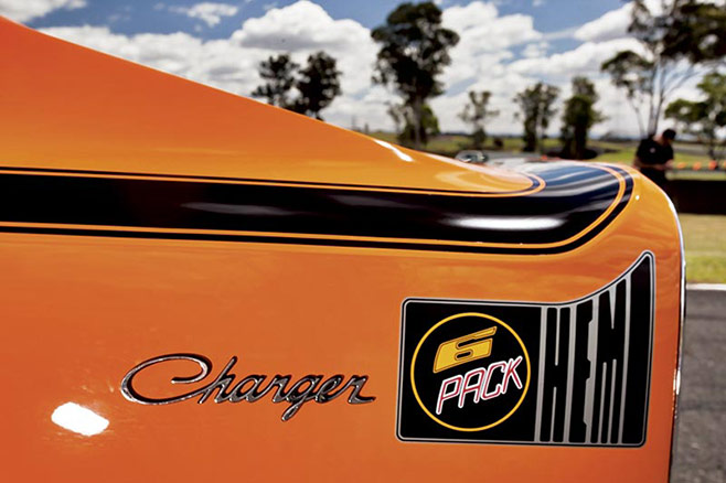 Charger -658