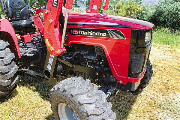 mahindra 4025 4wd package deal