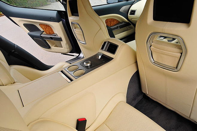 Aston -Martin -rapide -interior -rear