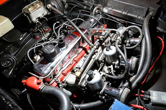 Holden -GTR-engine -658