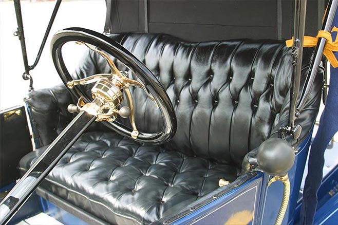 Ford -Model -T-interior -658