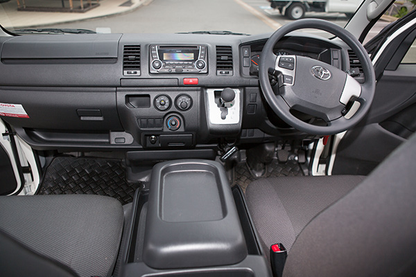 Toyota -Hi Ace -LWB-review ,-ATN2