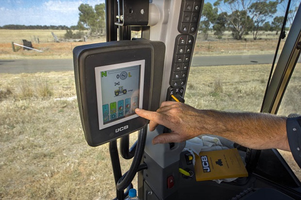 JCB Fastrac 4220 Touch Screen