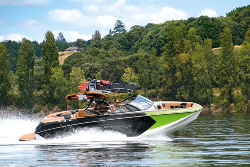 Super Air Nautique G23