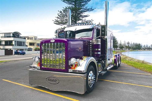 Peterbilt -7