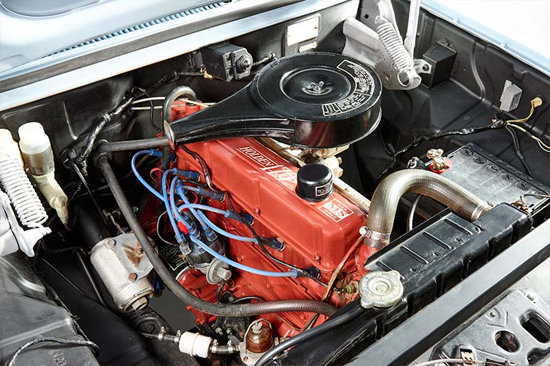 EH-Holden -engine