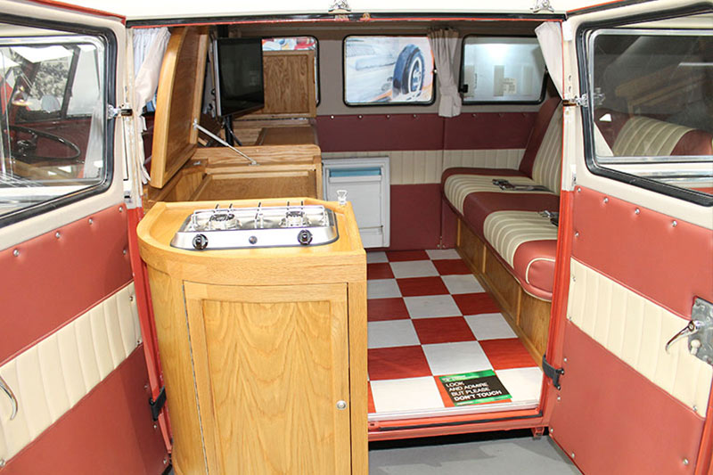 Volkswagen -kombi -interior -shannons