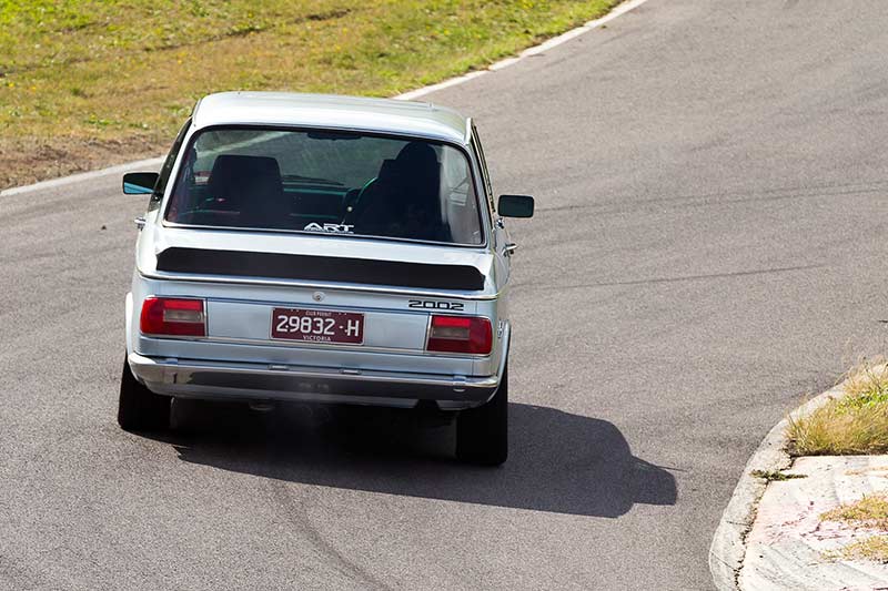 BMW-2002-motion -rear