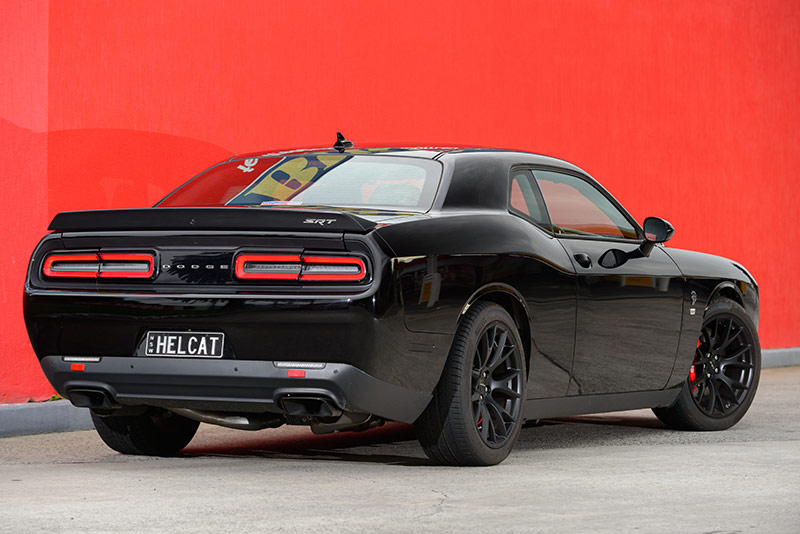 Dodge -hellcat -rear