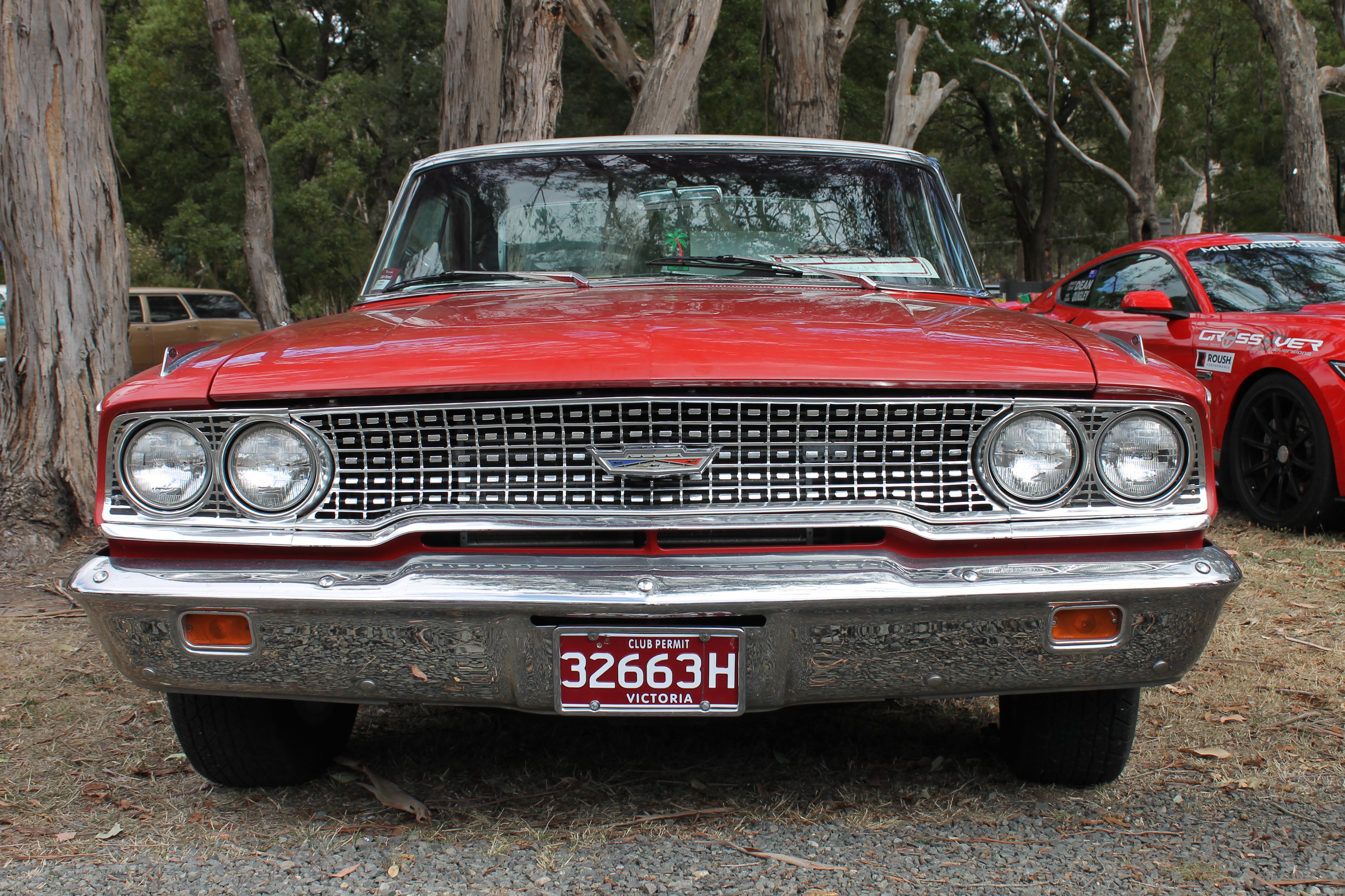 Ford -Galaxie -front