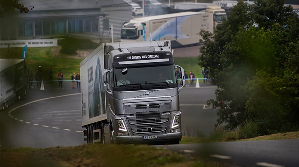 Volvo -Trucks -Drivers -Fuel -Challenge -2016,-Trade Trucks2