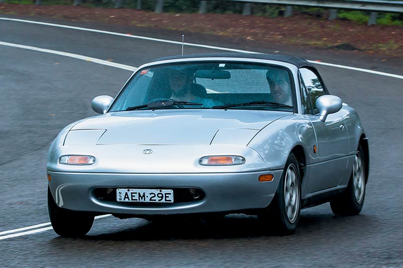 Mazda -mx 5-onroad