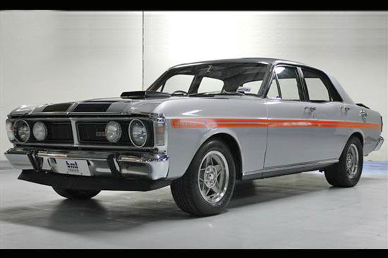 Ford -falcon -xy