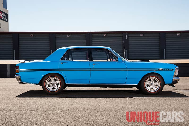 Ford -falcon -xy -gtho -sideview
