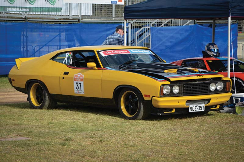 James -Golding -Ford -XB-Falcon -ex -Group -c -02